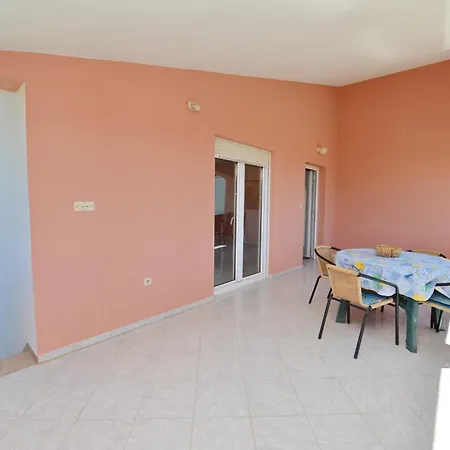 Apartman By The Sea - 24953 *