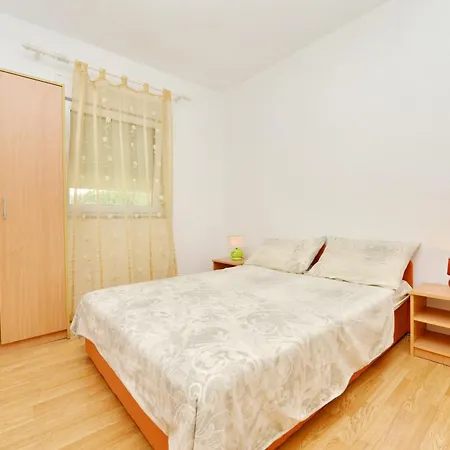 Apartman By The Sea - 24953 *